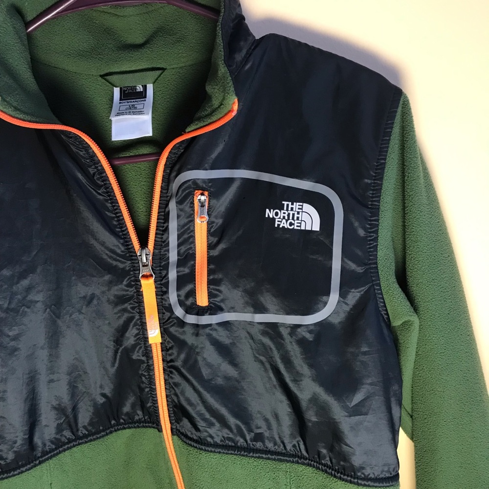 •The North Face Green Fleece/Orange Details• Y LG